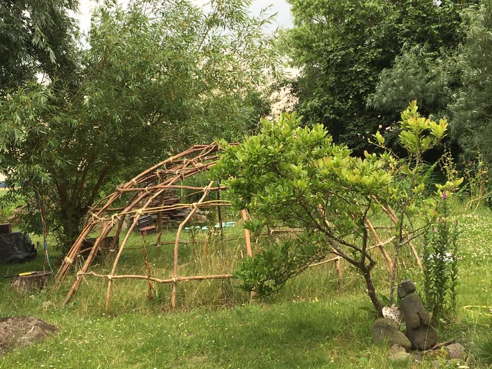Sweatlodge naked
